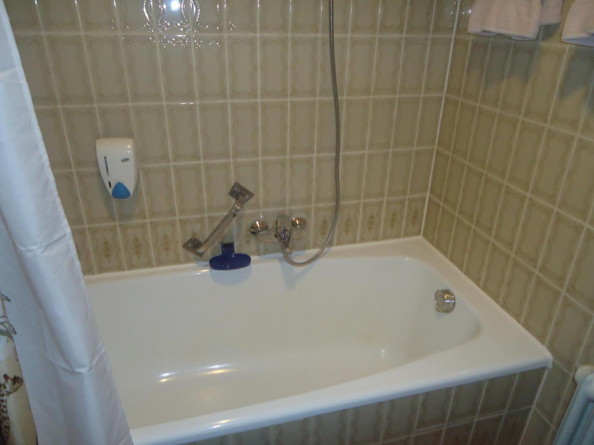 Hotel Boarding House Hohenwart Fuchstal Rom bilde