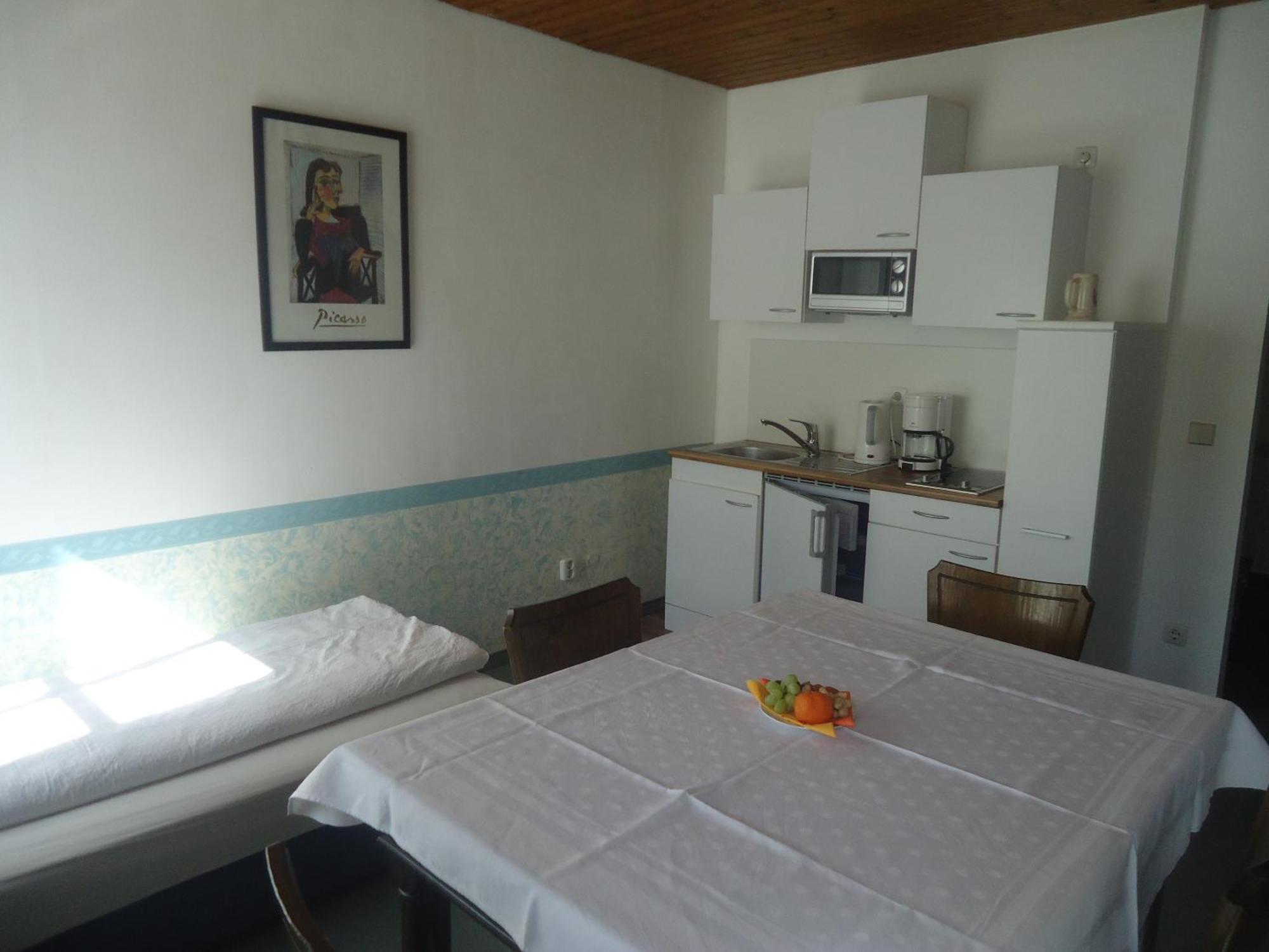 Hotel Boarding House Hohenwart Fuchstal Rom bilde
